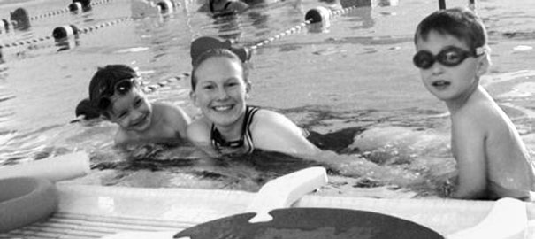childrens swim lessons